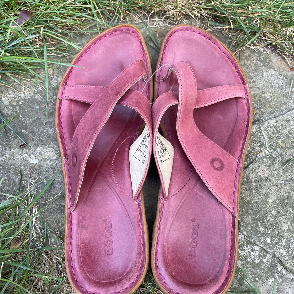 BOGS Women's Mauve Sandals